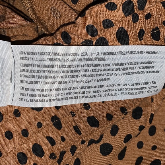 Abercrombie Wide Leg Animal Print Pants - Picture 5 of 5